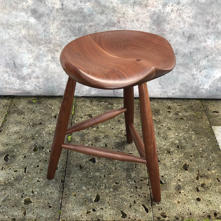 18" tall tripod stools for office, kitchen, computer desk, musicians.
