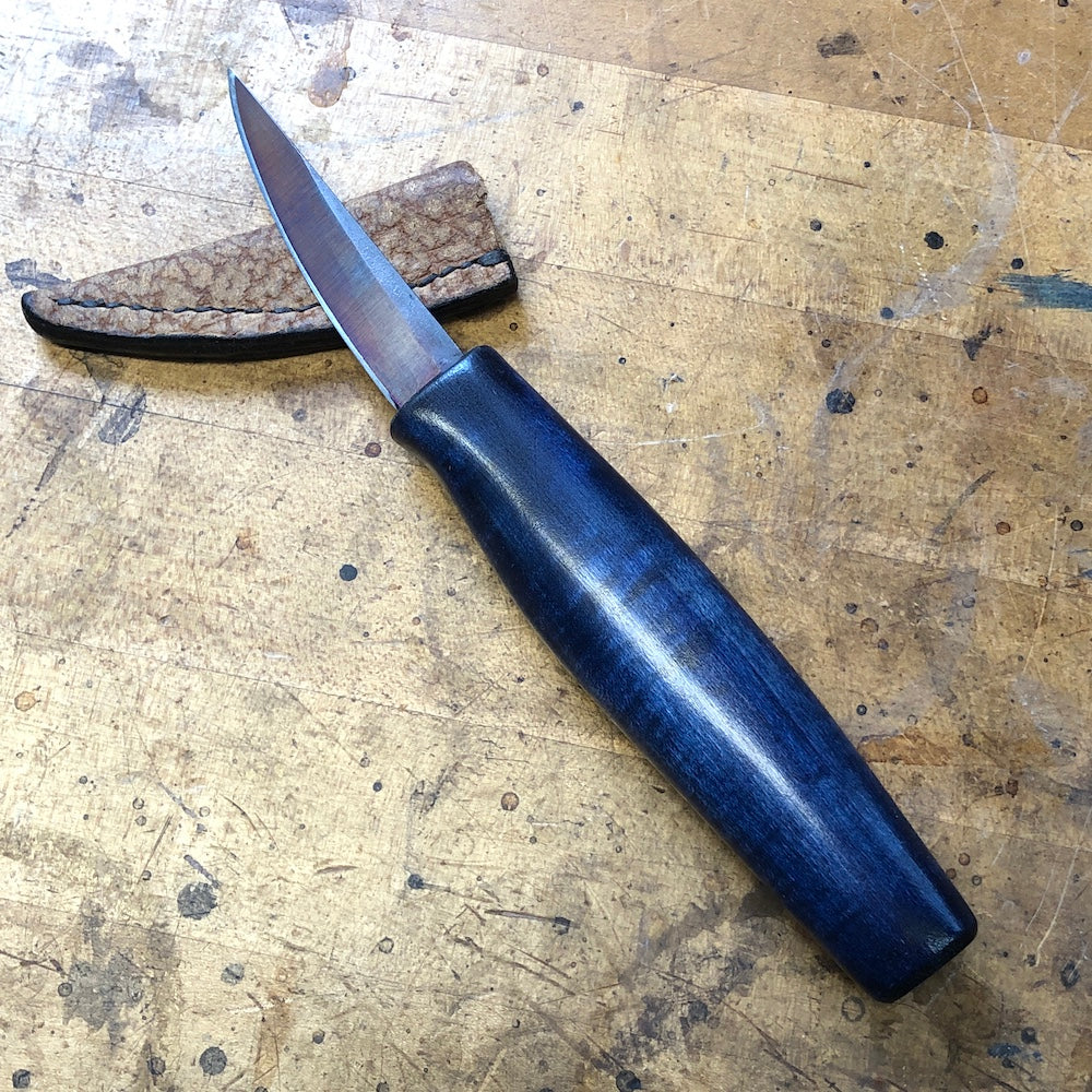 Wood Carving - Sloyd knife Carving knife with hand shaped curly maple handle.