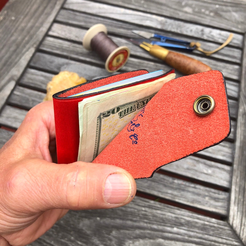 Minimalist Leather Wallet with snap closure, EDC Wallet, GARNY No. 11