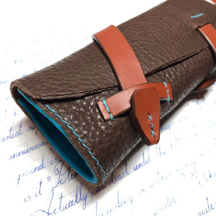 Best handmade pen roll for 4 pens. Bison and deerskin leather pen case. Leather pen wrap.