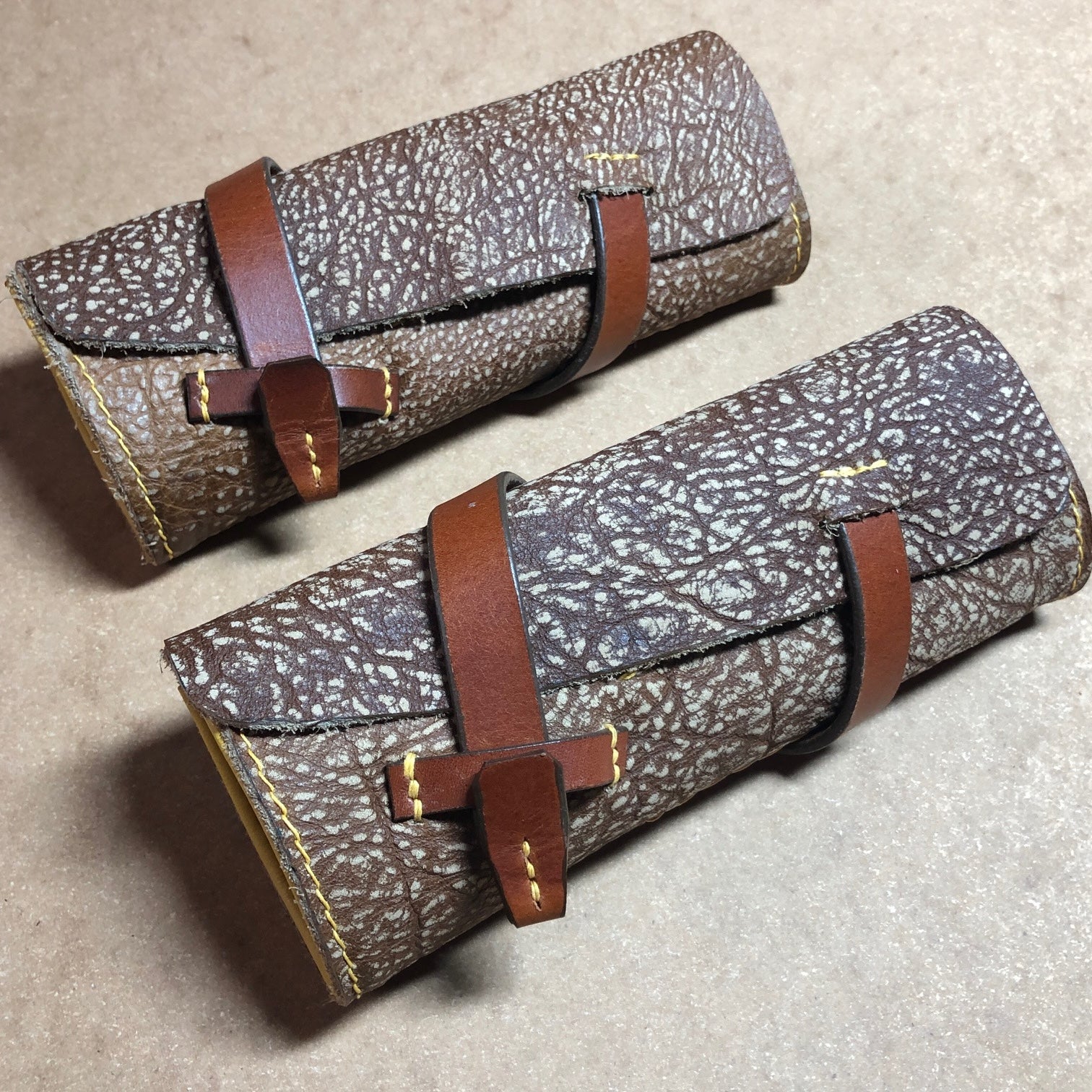 Bison Leatherr Pen roll, pen wrap for 4 pens. 