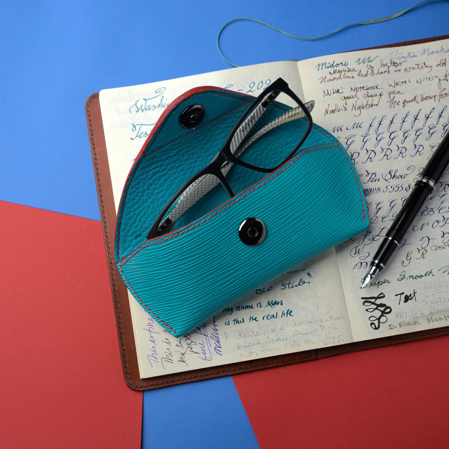 Eyewear Case, Sunglasses Case, Rx Eyeglasses Holder with Magnetic Closure