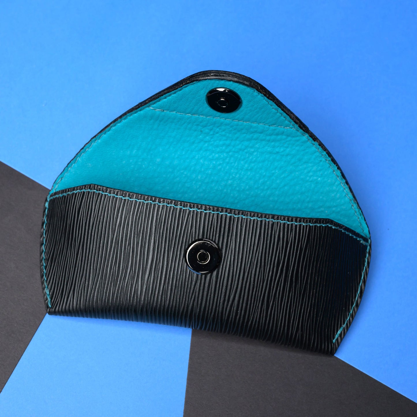 Eyewear Case, Sunglasses Case, Rx Eyeglasses Holder with Magnetic Closure