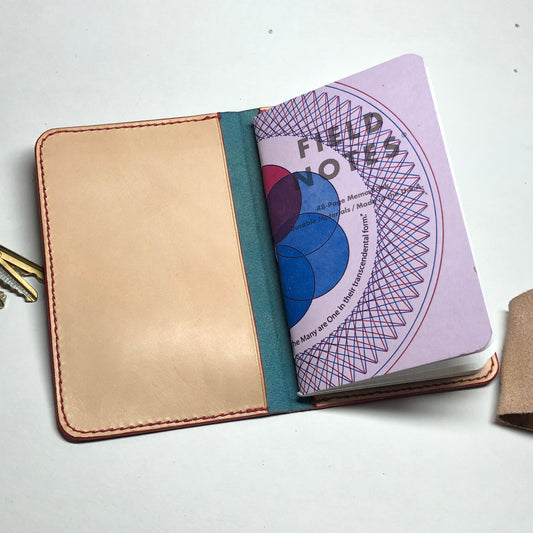 Leather Field Notes cover with 2 pockets. 