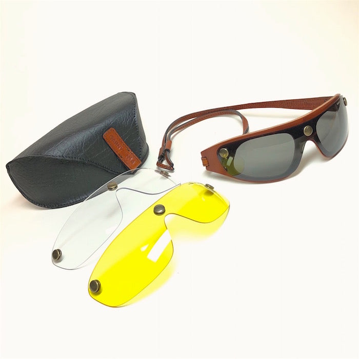 Sunglasses with 3 lenses, leather frame, leather riding goggles.