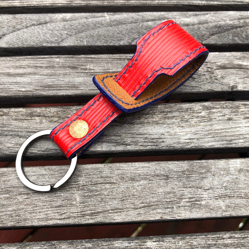 Leather key rings, key fobs, key holders, keychains. 