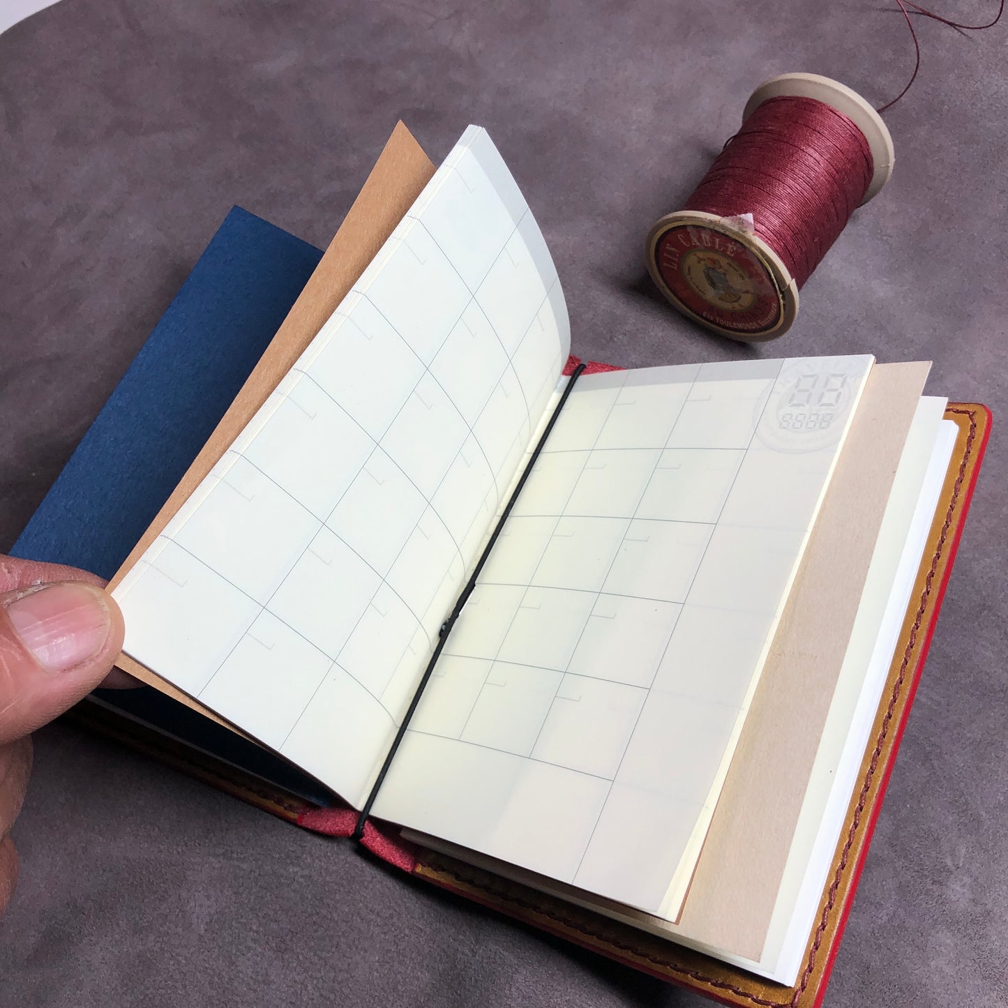 Passport size Traveler's Notebook EPI Leather Cover - Refillable Journal