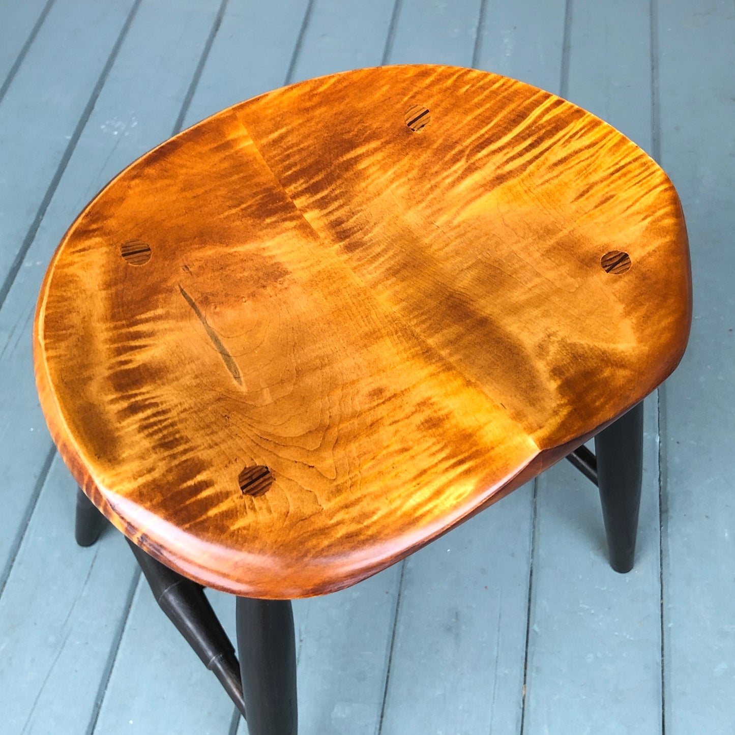 Tiger Maple Guitar Stool with Black Legs - Oval seat, height 18" - one is  ready to ship