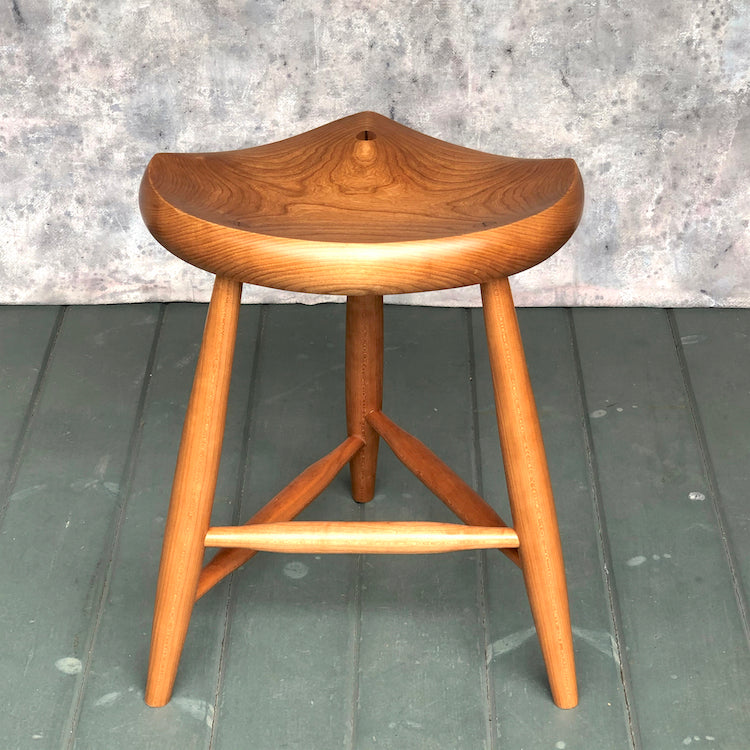 18" tall tripod stools for office, kitchen, computer desk, musicians.