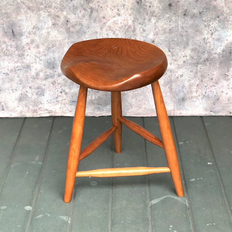 18" tall tripod stools for office, kitchen, computer desk, musicians.